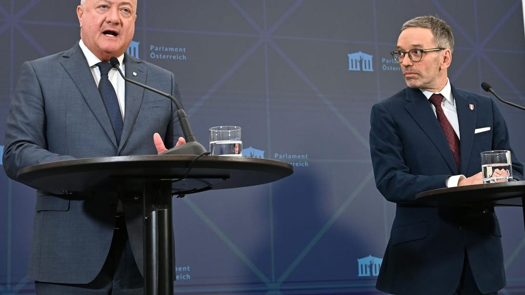 Knalleffekt bei Koalitionsverhandlungen: FPÖ und ÖVP setzen Gespräche aus - politik - exxpress Nachrichten