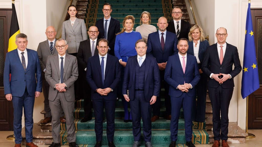 Die knallharten Migrationspläne der neuen belgischen Mitte-Rechts-Regierung - politik - exxpress Nachrichten