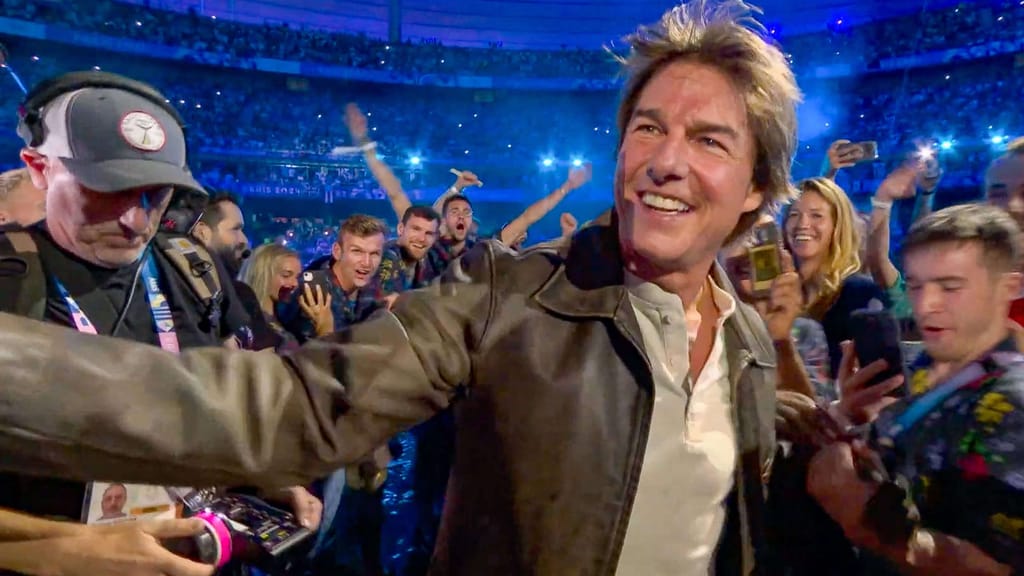 "Was ist mit seinem Gesicht passiert?": Hollywood-Star Tom Cruise sorgt für Aufsehen - lifestyle - exxpress Nachrichten