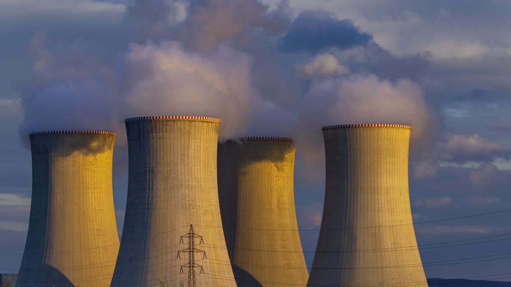 Atomkraft auf dem Vormarsch: Arbeitgeberverbände drängen auf nukleares Comeback - economy - exxpress Nachrichten