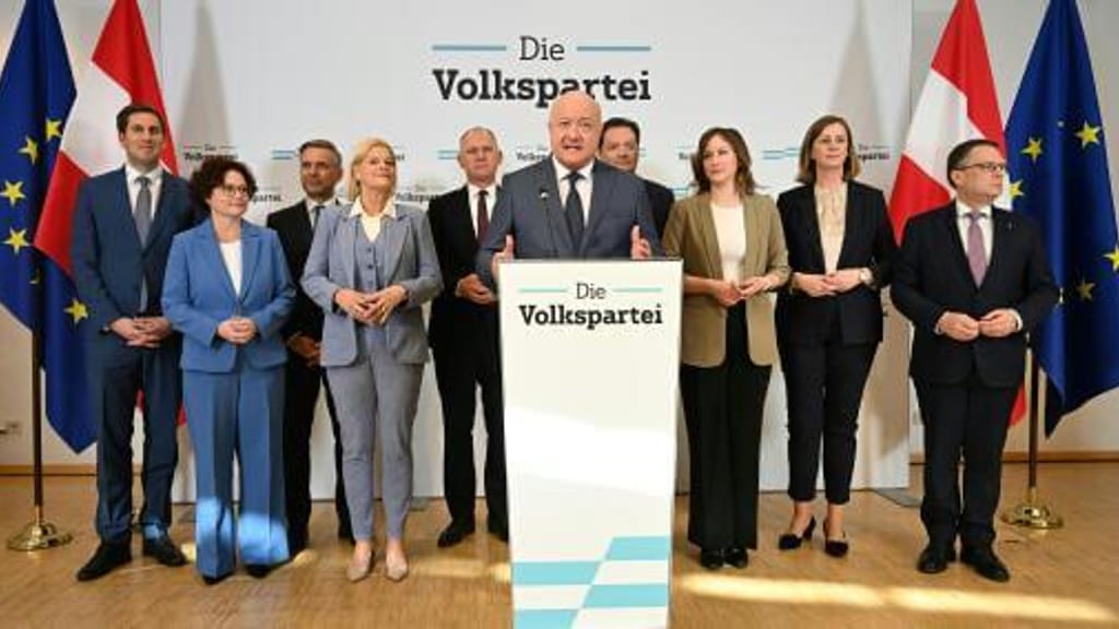 Jetzt ist es fix: Erste Minister offiziell vorgestellt - politik - exxpress Nachrichten