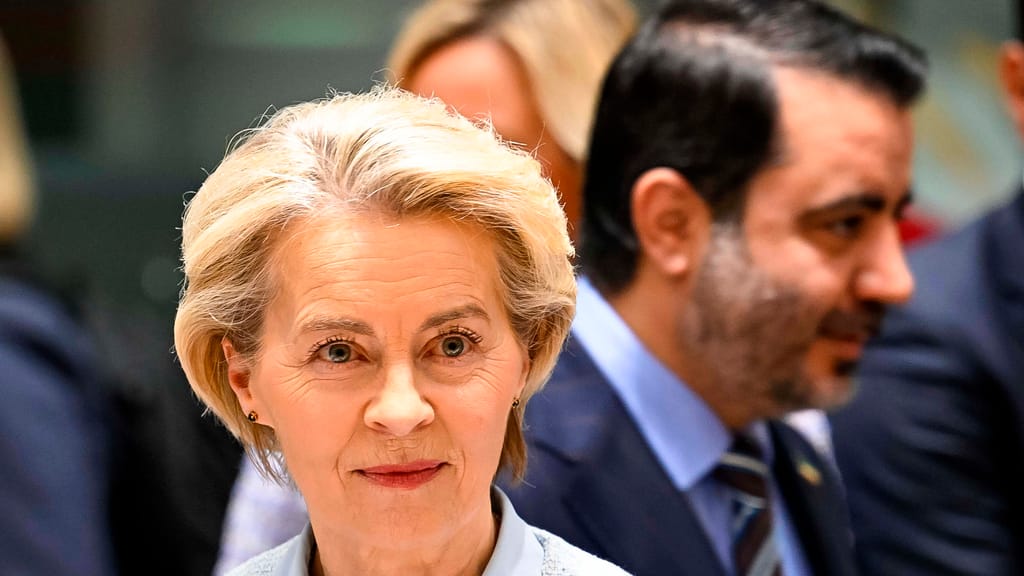 Für Teilnahme an EU-Konferenz: Syrischer Außenminister von Terrorliste genommen - politik - exxpress Nachrichten