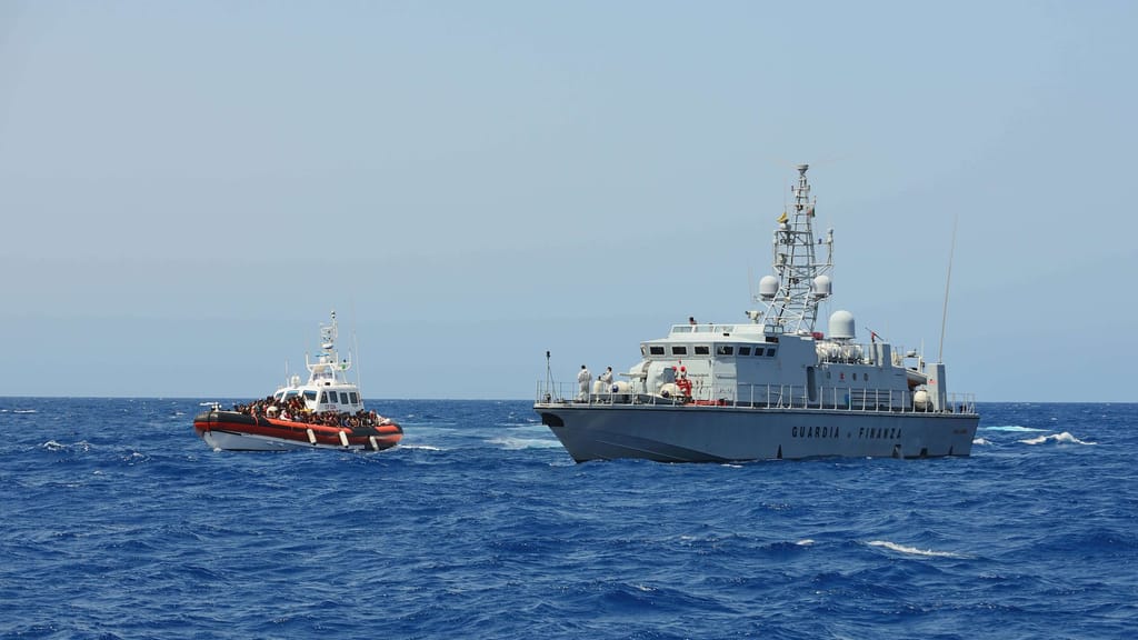 Lampedusa: Mehr als 40 Migranten nach Bootsunglück vermisst - news - exxpress Nachrichten