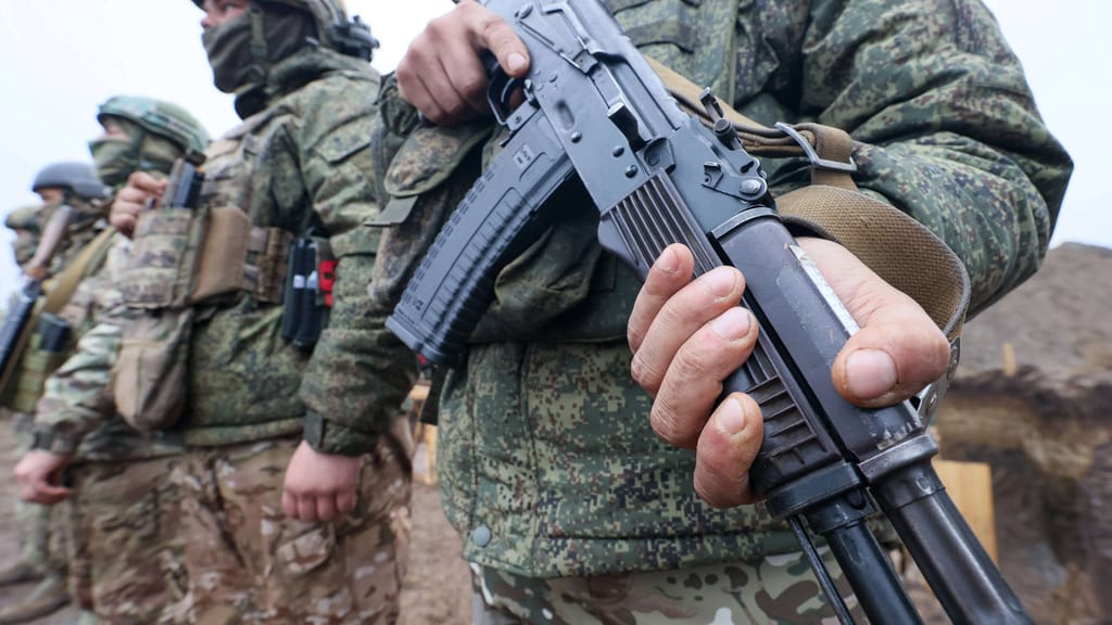 Hammer-Umfrage: Angst vor Putins Panzer? Nicht in Österreich! - politik - exxpress Nachrichten