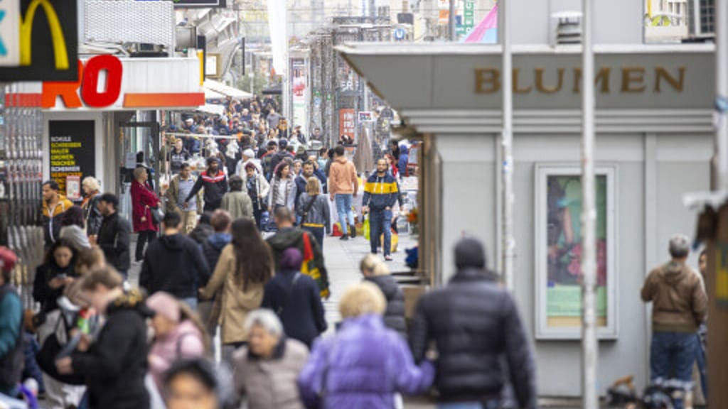 Wien-Favoriten: Waffenverbot verlängert – doch bringt das wirklich mehr Sicherheit? - politik - exxpress Nachrichten