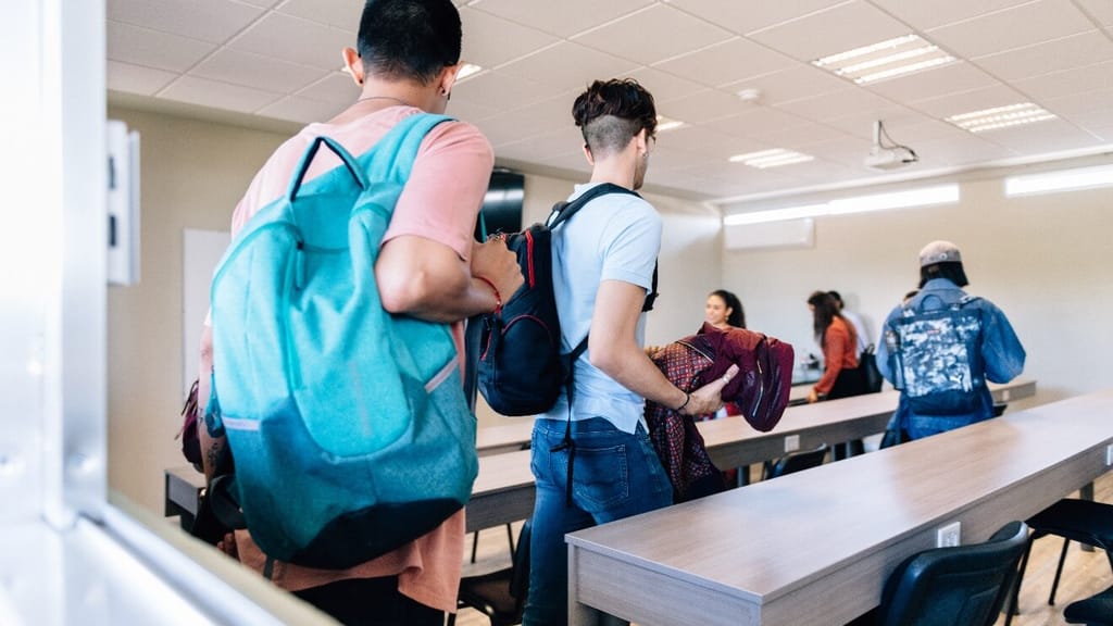 „Deshalb gebe ich keine Nachhilfe mehr“ – Empörung über Gratis-Kurse für Migranten - news - exxpress Nachrichten