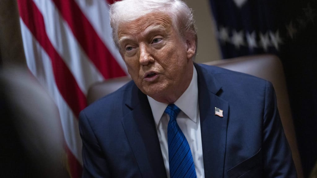 US-Strafzölle: Trump ruft goldenes Zeitalter aus – EU reagiert empört - politik - exxpress Nachrichten