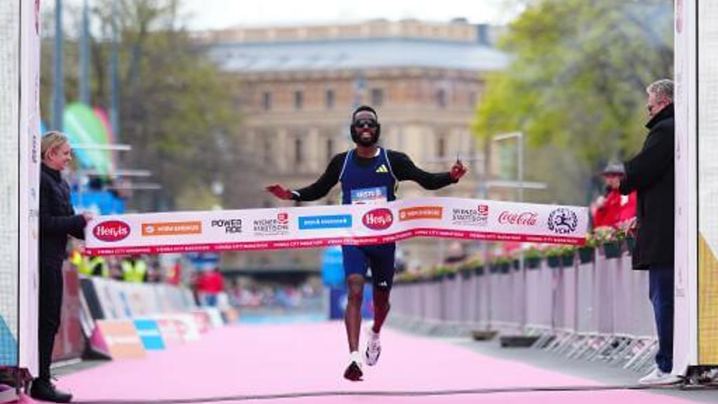 Auch Kälte konnte ihn nicht stoppen: Überraschungssieger beim Vienna City Marathon - sport - exxpress Nachrichten