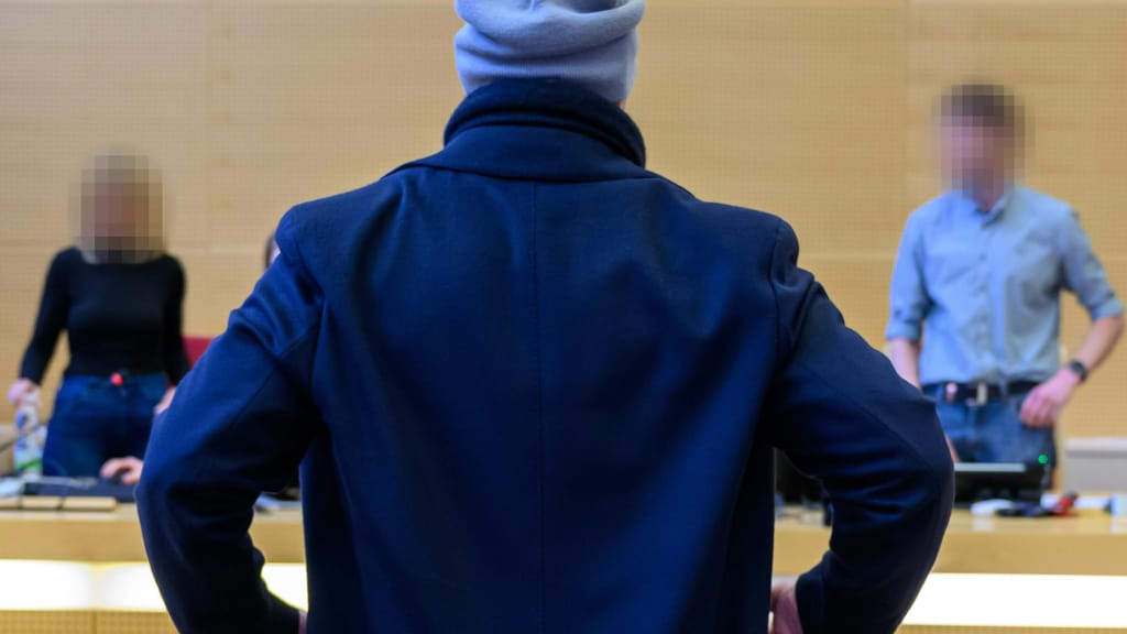 Freispruch im Kellermayr-Prozess! Corona-Kritiker muss nicht ins Gefängnis - news - exxpress Nachrichten