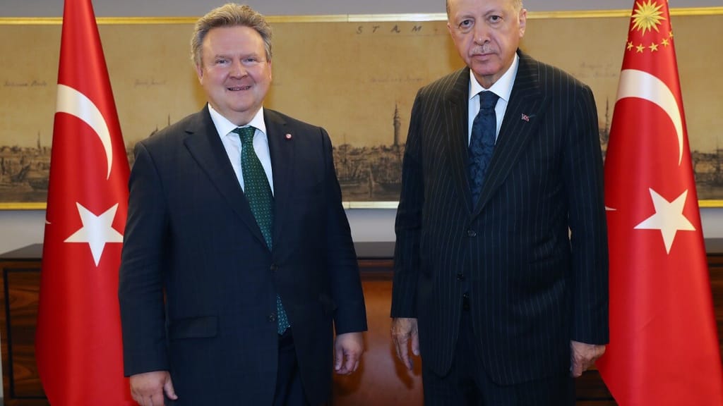 "Gefährliches Spiel": ÖVP warnt vor Nähe zwischen Ludwigs SPÖ und Erdogan-Partei - politik - exxpress Nachrichten