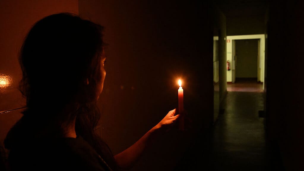 Blackout-Gefahr: Bundesheer warnt – so retten Sie sich selbst! - news - exxpress Nachrichten