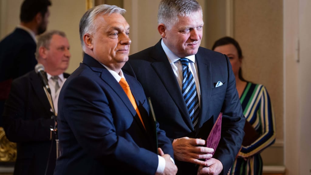 Orban und Fico warnen: Ohne Veto-Regelung schafft sich EU ab - politik - exxpress Nachrichten