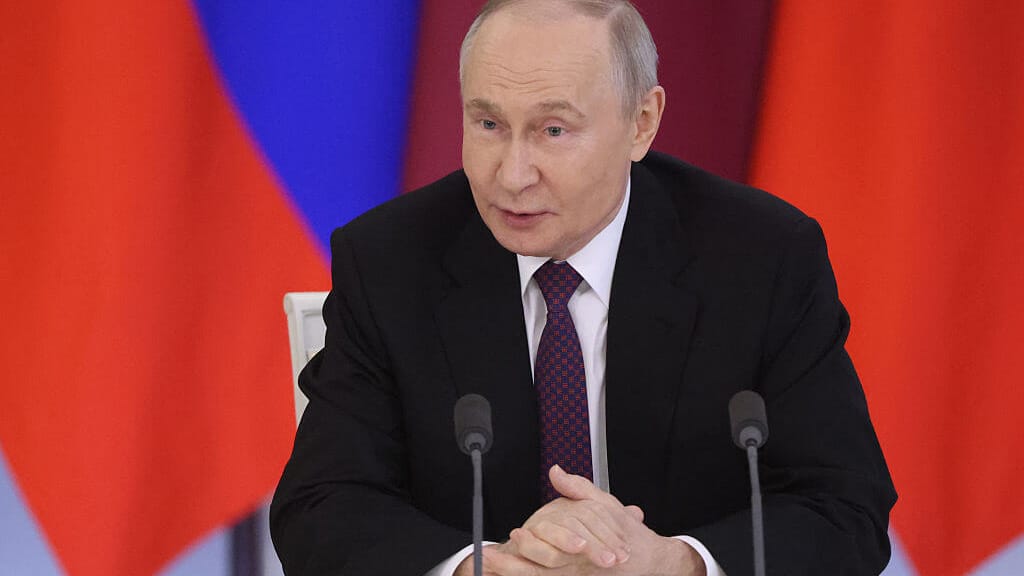 Trotz Feuerpause: Putin greift laut Kiew acht Ortschaften mit 150 Drohnen an - politik - exxpress Nachrichten