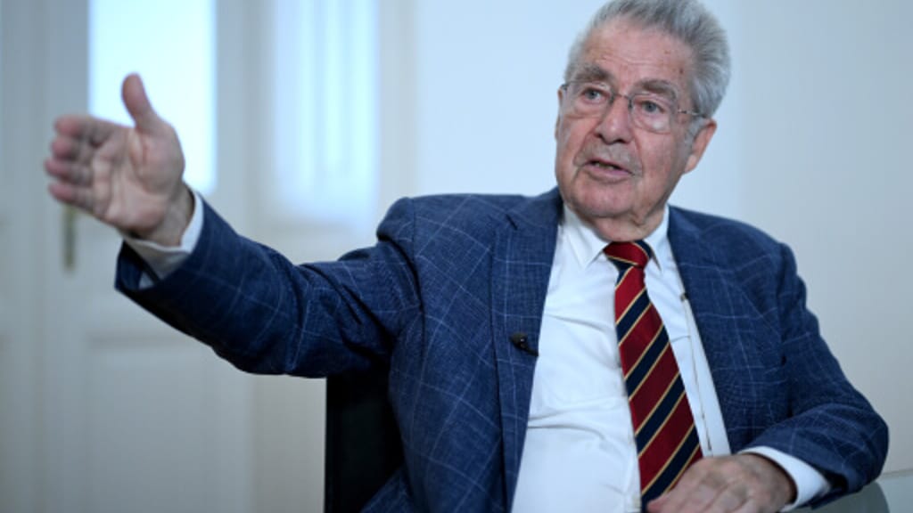 Ex-Präsident Fischer: „FPÖ hat sich Kanzlerschaft leichtfertig entgehen lassen“ - politik - exxpress Nachrichten