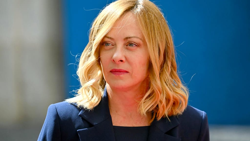 Stocker & Meloni fordern Kurswechsel bei Abschiebung krimineller Ausländer - politik - exxpress Nachrichten