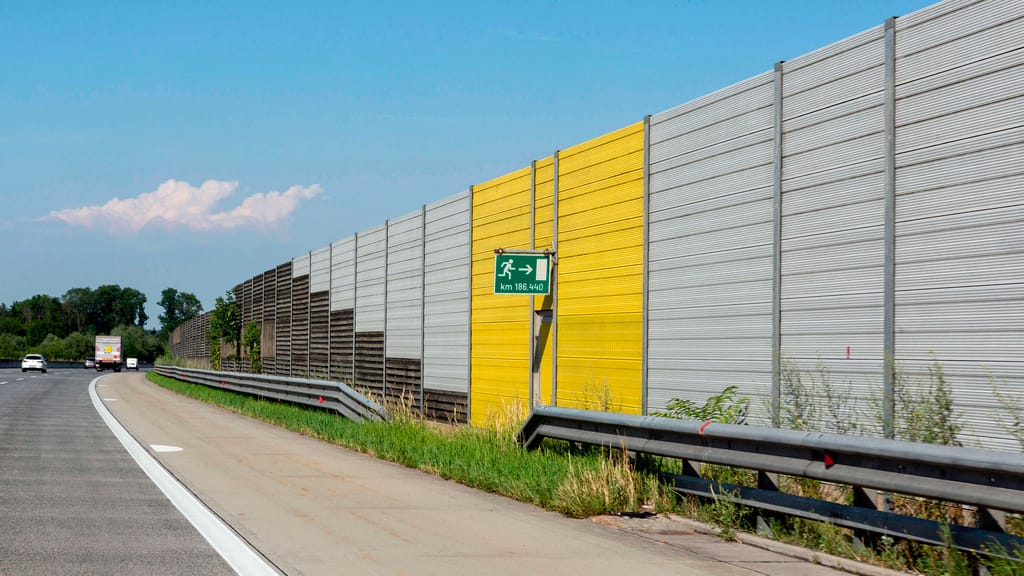 Tempodrosselung auf der A2 spaltet die Gemüter - news - exxpress Nachrichten