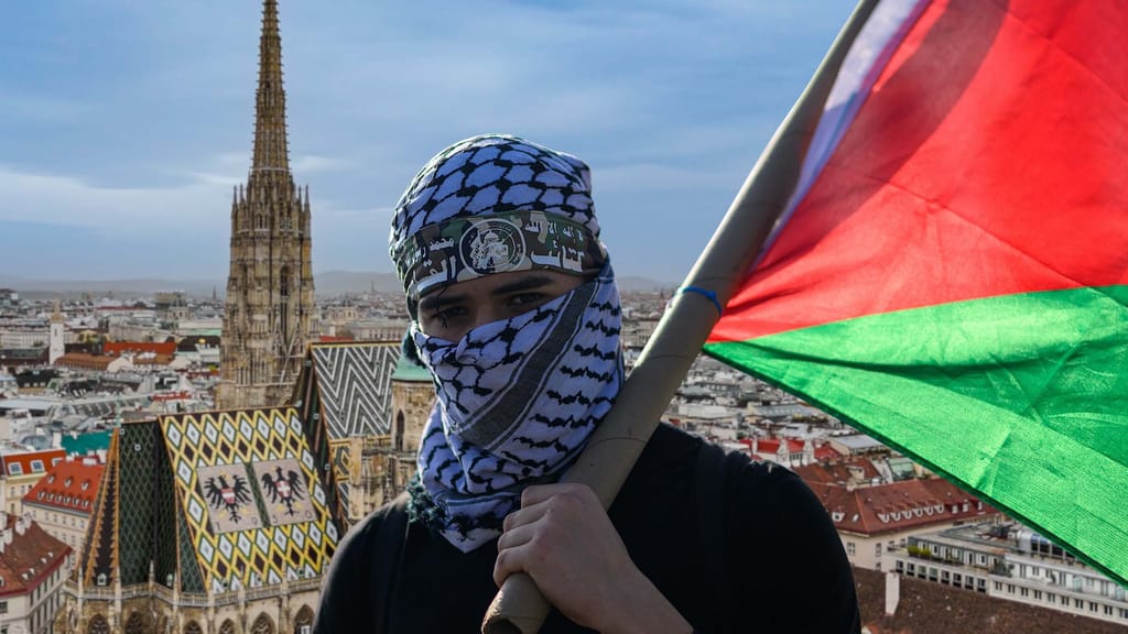 Bericht enthüllt: Hamas-Gelder fließen über Österreich – mit türkischer Hilfe - politik - exxpress Nachrichten