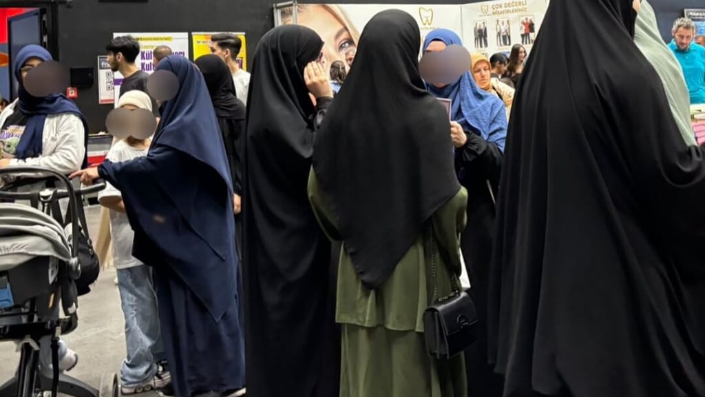 Türkische „Kulturmesse“ mit Israel-Hassern macht Politik sprachlos - politik - exxpress Nachrichten