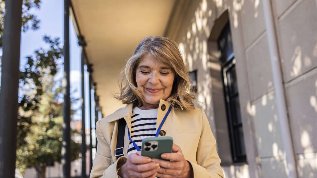 Umfrage: Mehrheit der Österreicher lehnt Messenger-Überwachung deutlich ab - politik - exxpress Nachrichten