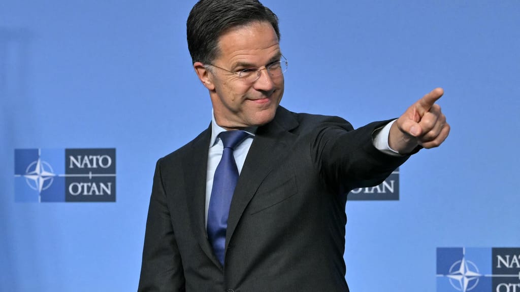 NATO startet Mega-Aufrüstung – Fünf-Prozent-Ziel in Reichweite! - politik - exxpress Nachrichten