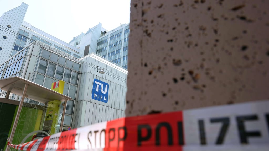 „Es macht gleich bumm!“ – Großeinsatz an TU Wien: Polizei sperrt Karlsplatz - news - exxpress Nachrichten