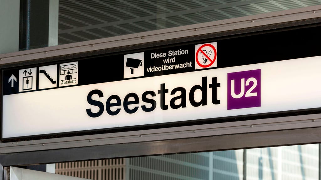 Mann von Irakern und Syrern bei U-Bahn-Station mit Messer verletzt - news - exxpress Nachrichten