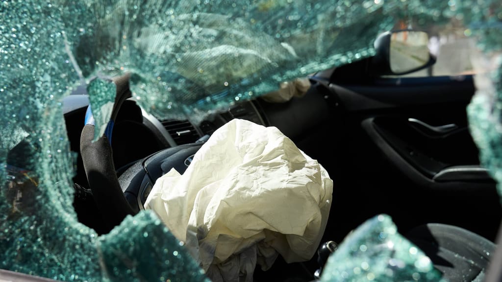 Achtung, tödlicher Airbag: Lassen Sie sofort ihr Auto stehen! - economy - exxpress Nachrichten