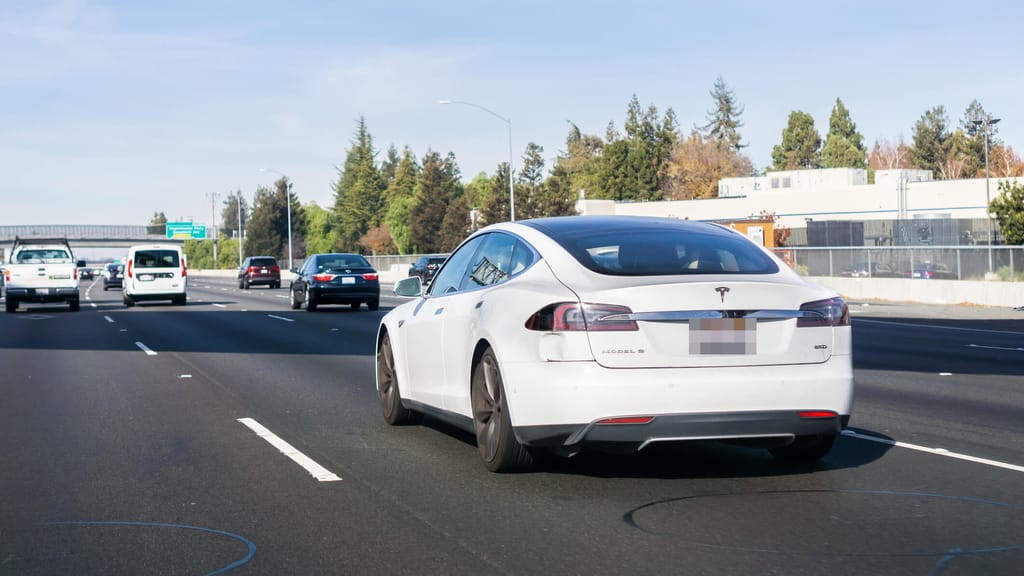 Tesla bringt erste Robotaxis in den USA auf die Straße - economy - exxpress Nachrichten