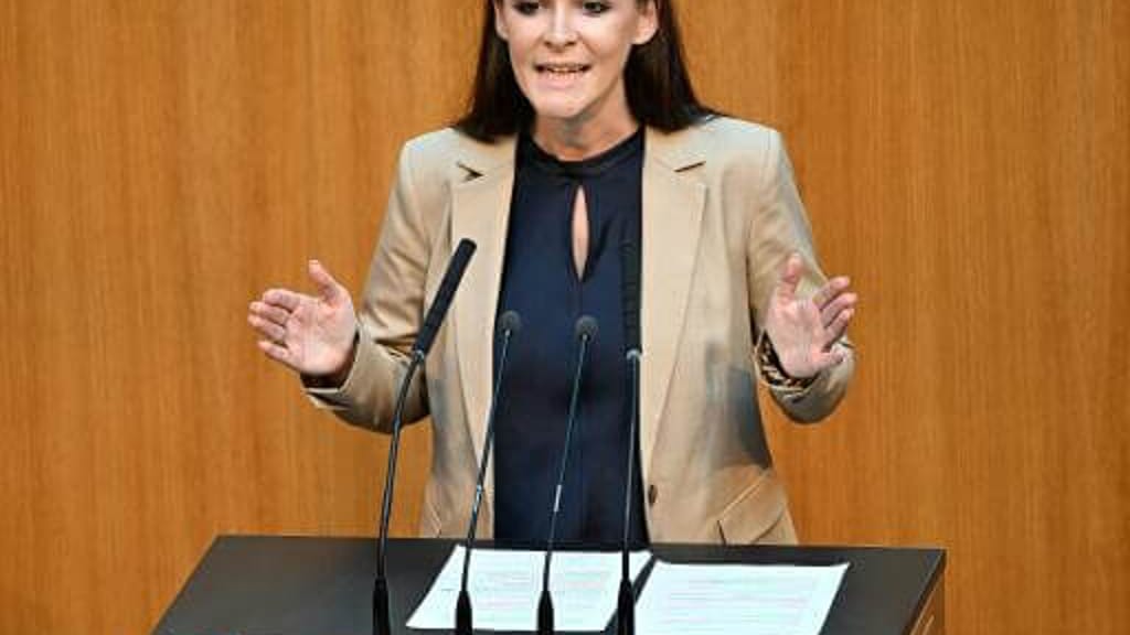 „Ideologisch motiviertes Werk“: FPÖ kritisiert Sektenbericht - politik - exxpress Nachrichten