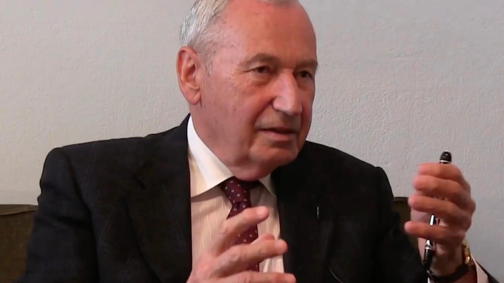 Hormon-Papst warnt vor Trans-Gesetz: „Eltern dürfen nicht mal mehr beraten“ - politik - exxpress Nachrichten