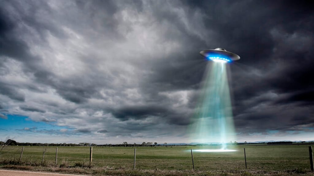 UFO-Alarm über Mossul? US-Militär filmt mysteriöse Kugel am Himmel - news - exxpress Nachrichten