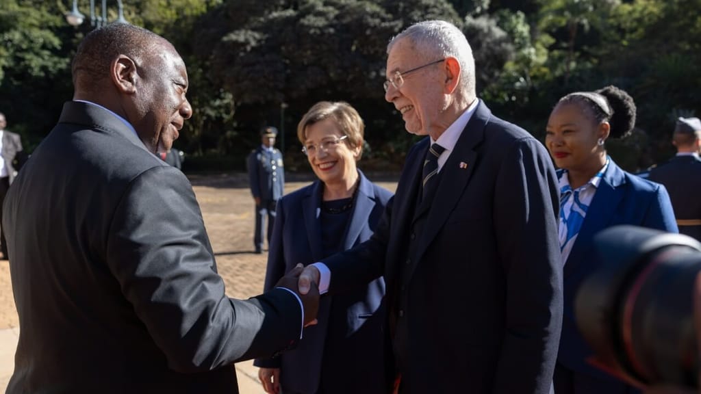 Bundespräsident kritisiert: Weiße Farmer in Südafrika nicht verfolgt - politik - exxpress Nachrichten