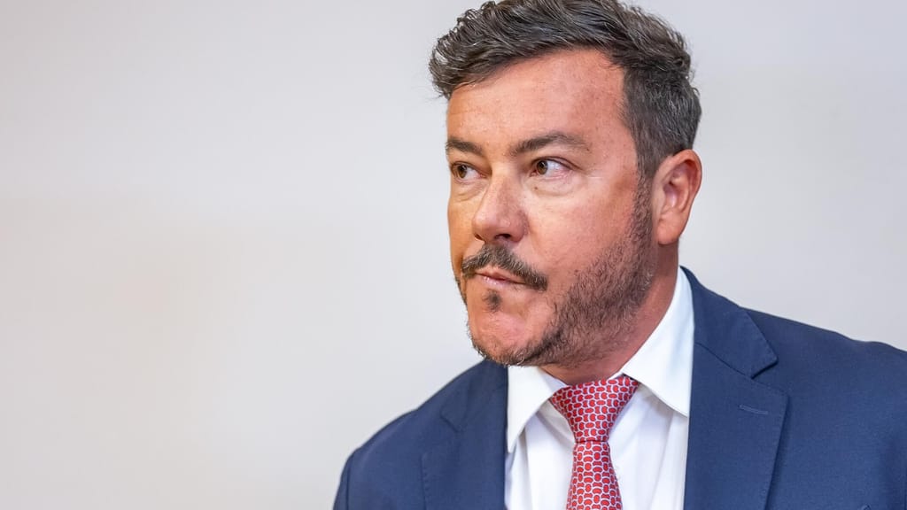 Firmen-Kollaps nimmt kein Ende: Schon 2.173 Insolvenzen im ersten Halbjahr - news - exxpress Nachrichten