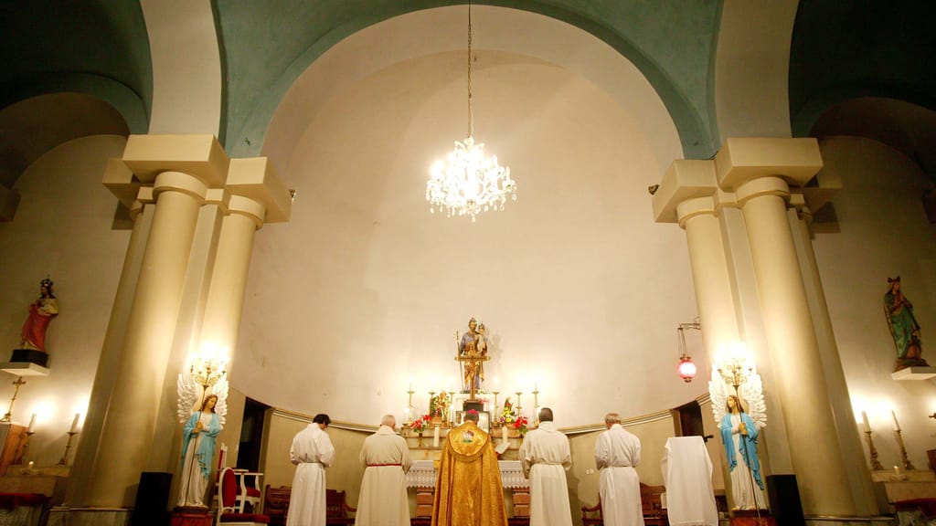 Christen im Visier: Wie Teheran Andersgläubige unterdrückt - politik - exxpress Nachrichten