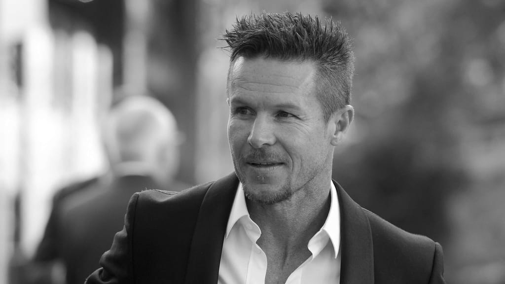 Extremsport-Legende Felix Baumgartner (56) stirbt bei Paragleiter-Absturz - news - exxpress Nachrichten