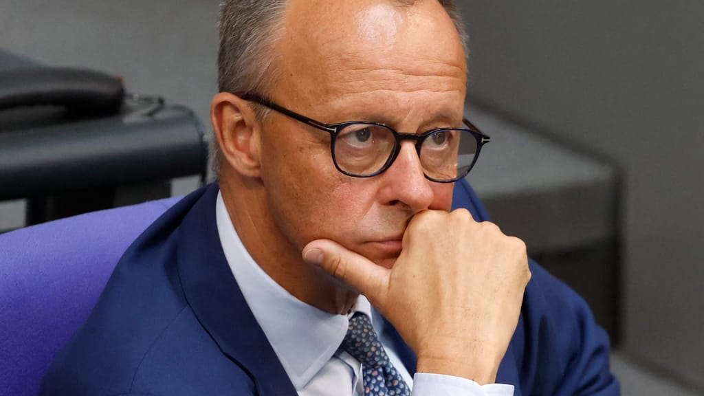 Merz bremst Kiew aus: Kein schneller EU-Beitritt für die Ukraine - politik - exxpress Nachrichten