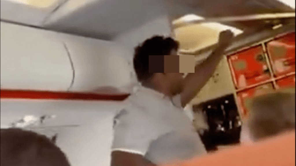 Video: „Allahu Akbar“-Rufe im Flugzeug – Passagier festgenommen - news - exxpress Nachrichten