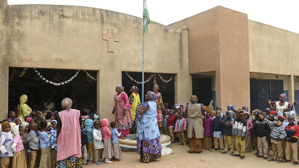 Die ungehörte Krise in Niger: Jeder 3. Katholik auf Flucht vor Islamisten - politik - exxpress Nachrichten