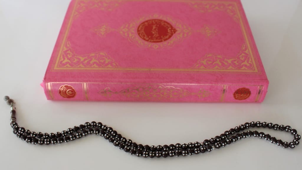 "Mama, ich bin jetzt Muslimin" – wie Mädchen mit pinkem Koran zum Islam finden - news - exxpress Nachrichten