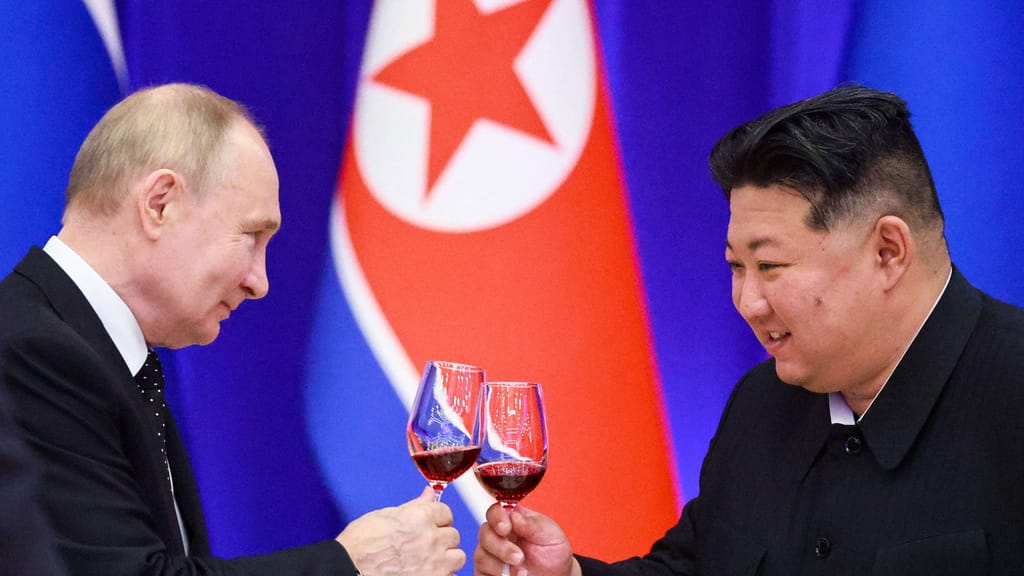 Putin und Kim schmieden engere Allianz vor Trump-Gipfel am Freitag - politik - exxpress Nachrichten