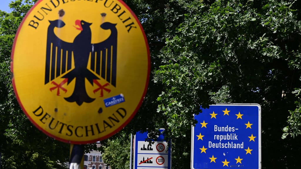 Erstmals seit 25 Jahren: Mehr Polen verlassen Deutschland als einwandern - news - exxpress Nachrichten