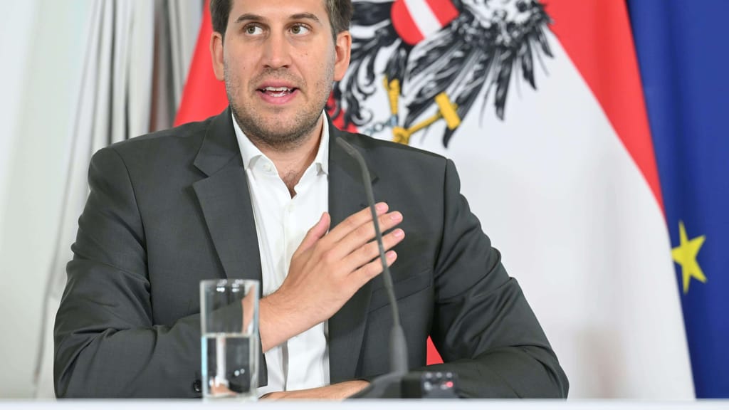Pröll über Regierungsklausur: „Wir arbeiten am Aufschwung für Österreich“ - politik - exxpress Nachrichten
