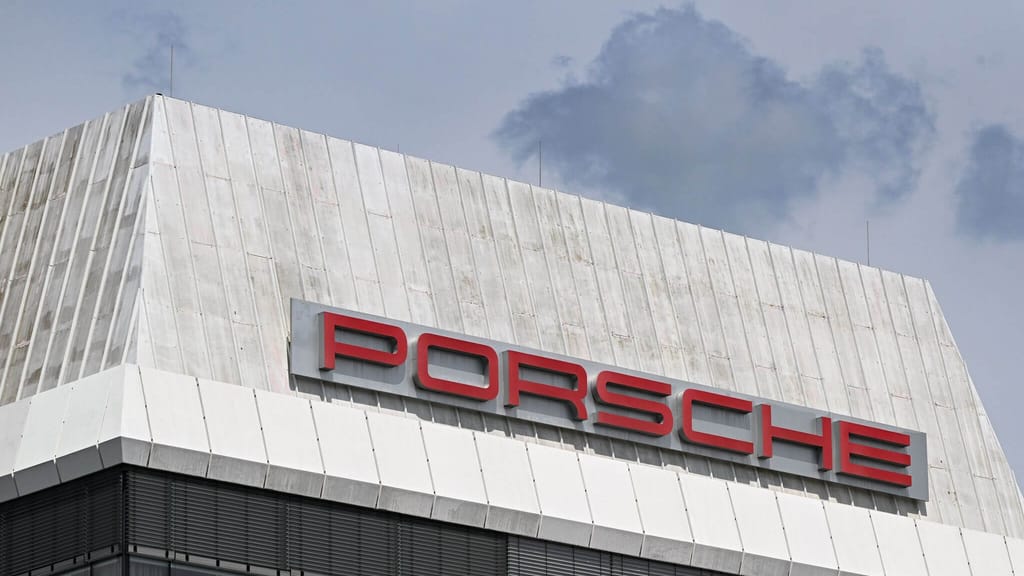 Waffen? Nein, danke! Porsche-Mitarbeiter gegen Umstieg auf Rüstungsproduktion - economy - exxpress Nachrichten