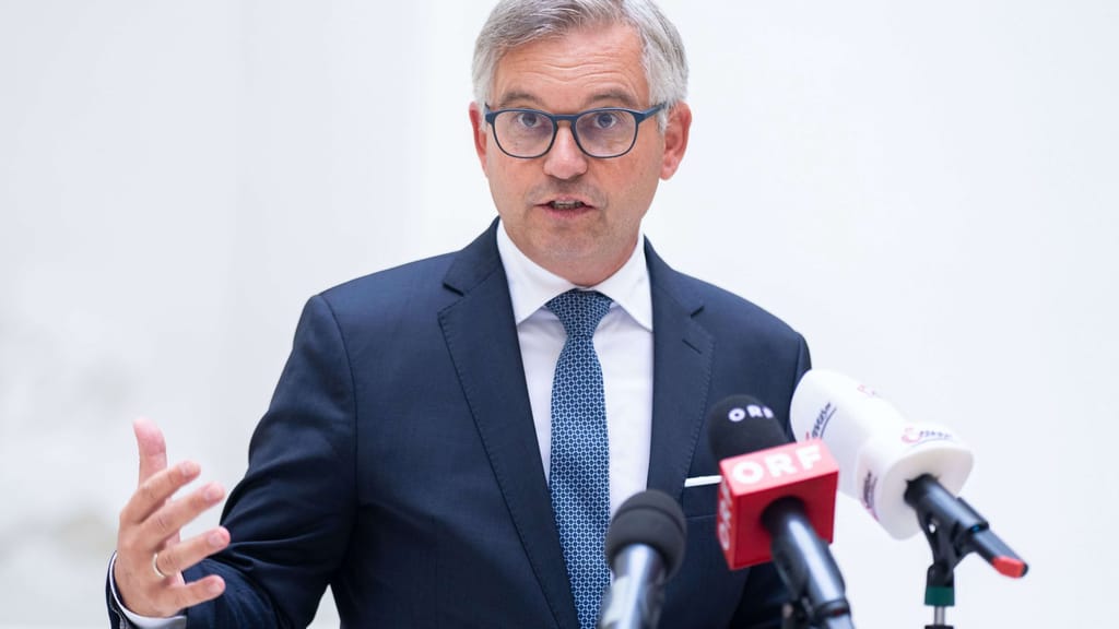 „Wir brauchen wieder Kontrolle in Europa“: Brunner fordert härtere Regeln - politik - exxpress Nachrichten