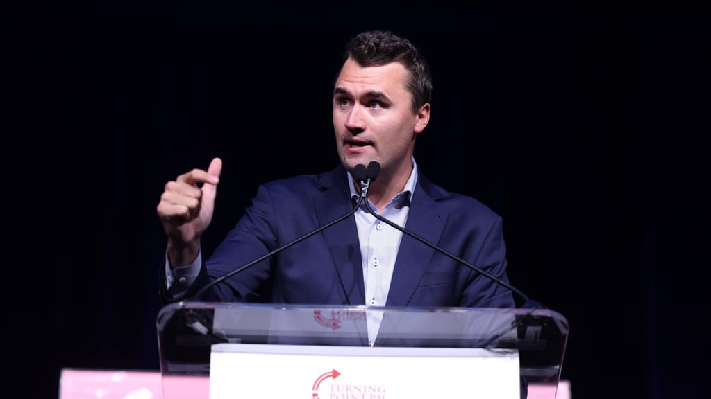 Schüsse auf Trump-nahen Aktivisten Charlie Kirk - news - exxpress Nachrichten