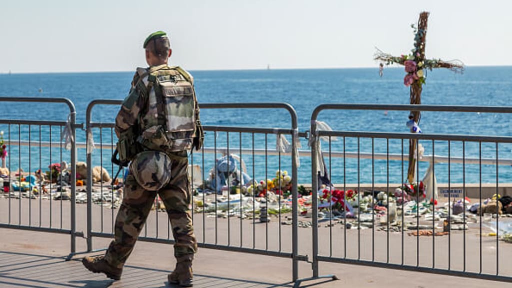 Lkw-Terroranschlag von Nizza: IS-Propagandist vor Gericht - news - exxpress Nachrichten