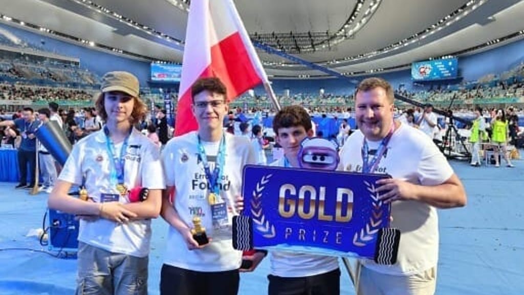Gold für Wiener Neustadt: Schüler gewinnen Drohnen-WM in China - news - exxpress Nachrichten