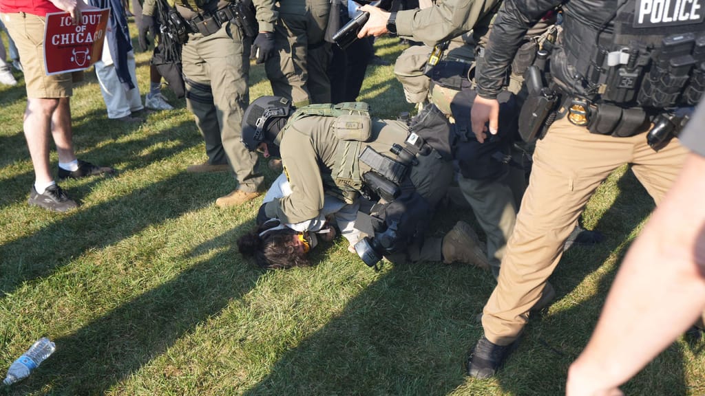 Streit um Trumps Nationalgarde-Einsatz: „Kriegsgebiet“ Chicago - politik - exxpress Nachrichten