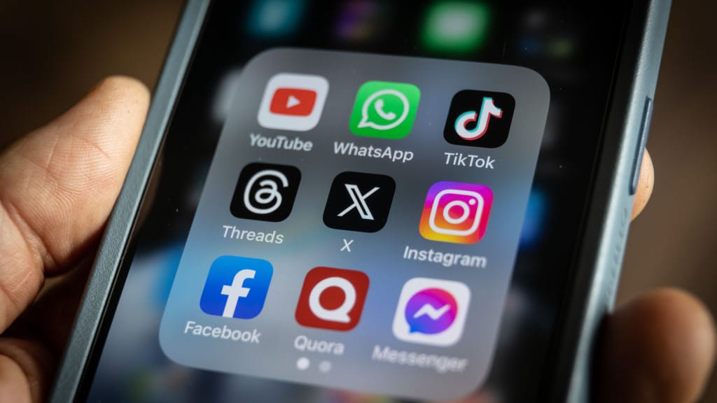Scrollen statt Schlendern: Wie Social Media den Einzelhandel umkrempelt - economy - exxpress Nachrichten