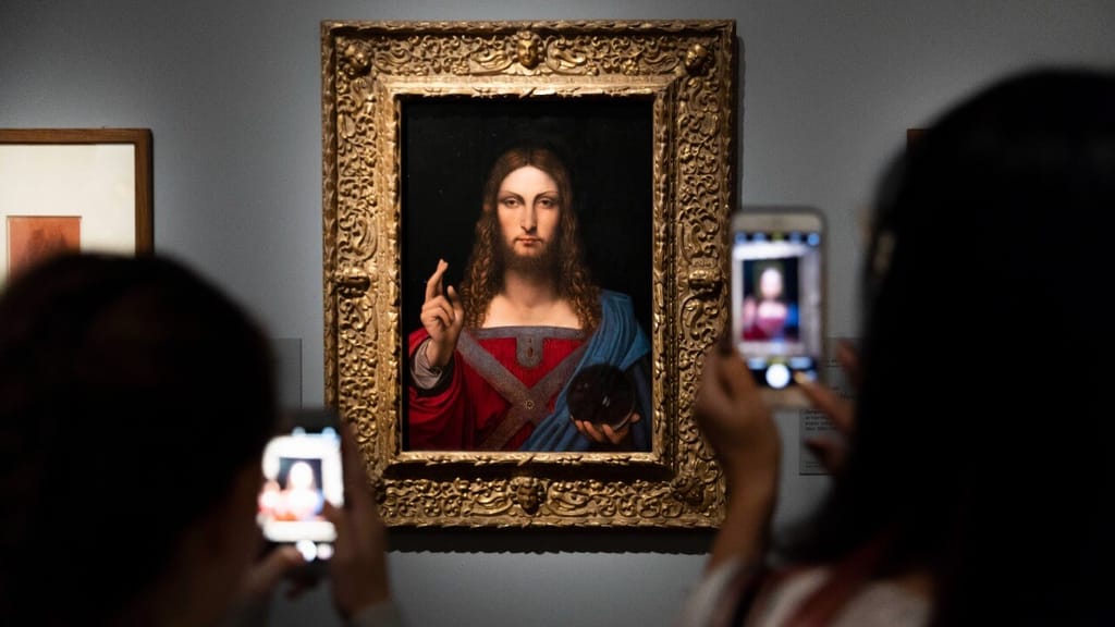 Louvre geschlossen nach Juwelenraub – Polizei jagt flüchtige Täterbande - news - exxpress Nachrichten